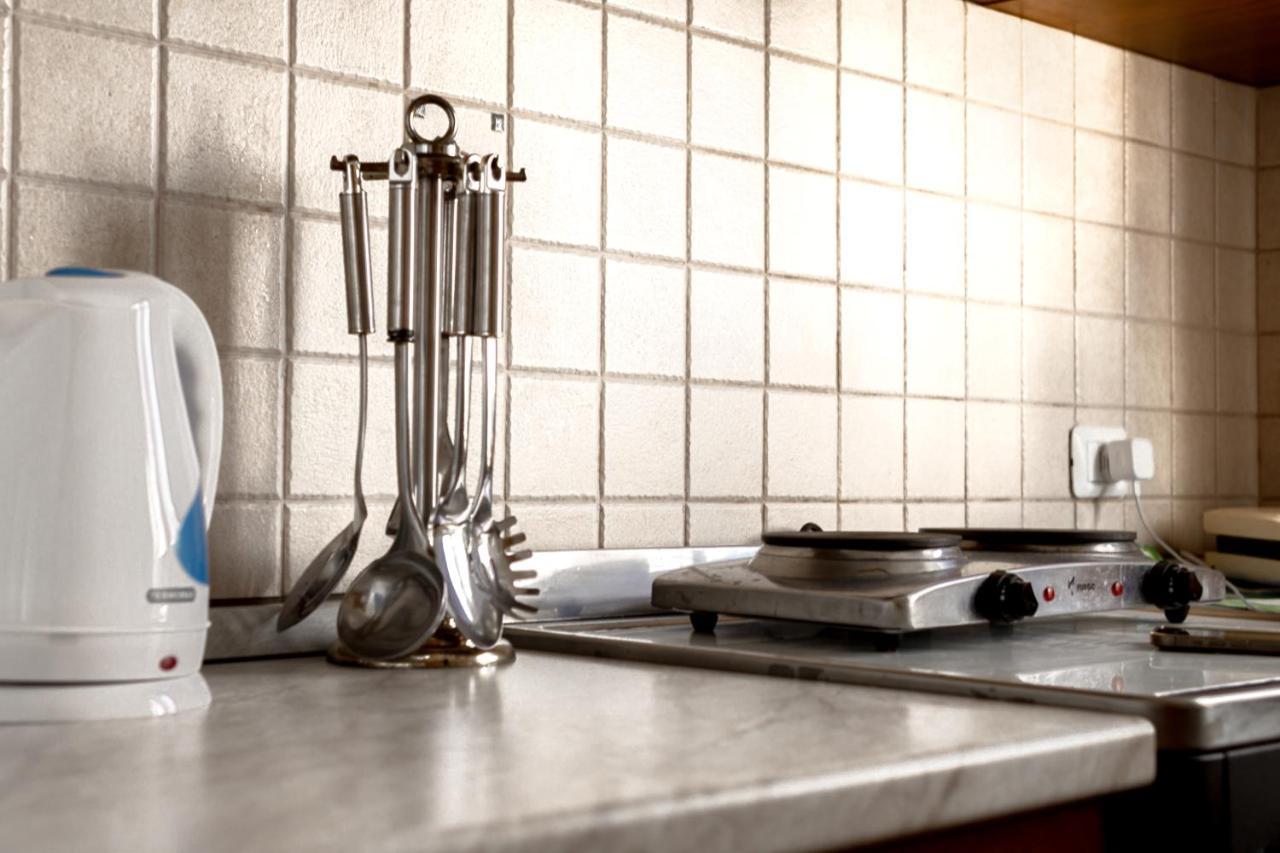 City Center Two Private Bedrooms Near Scanderbeg Square On Shared Apartment Тирана Екстер'єр фото