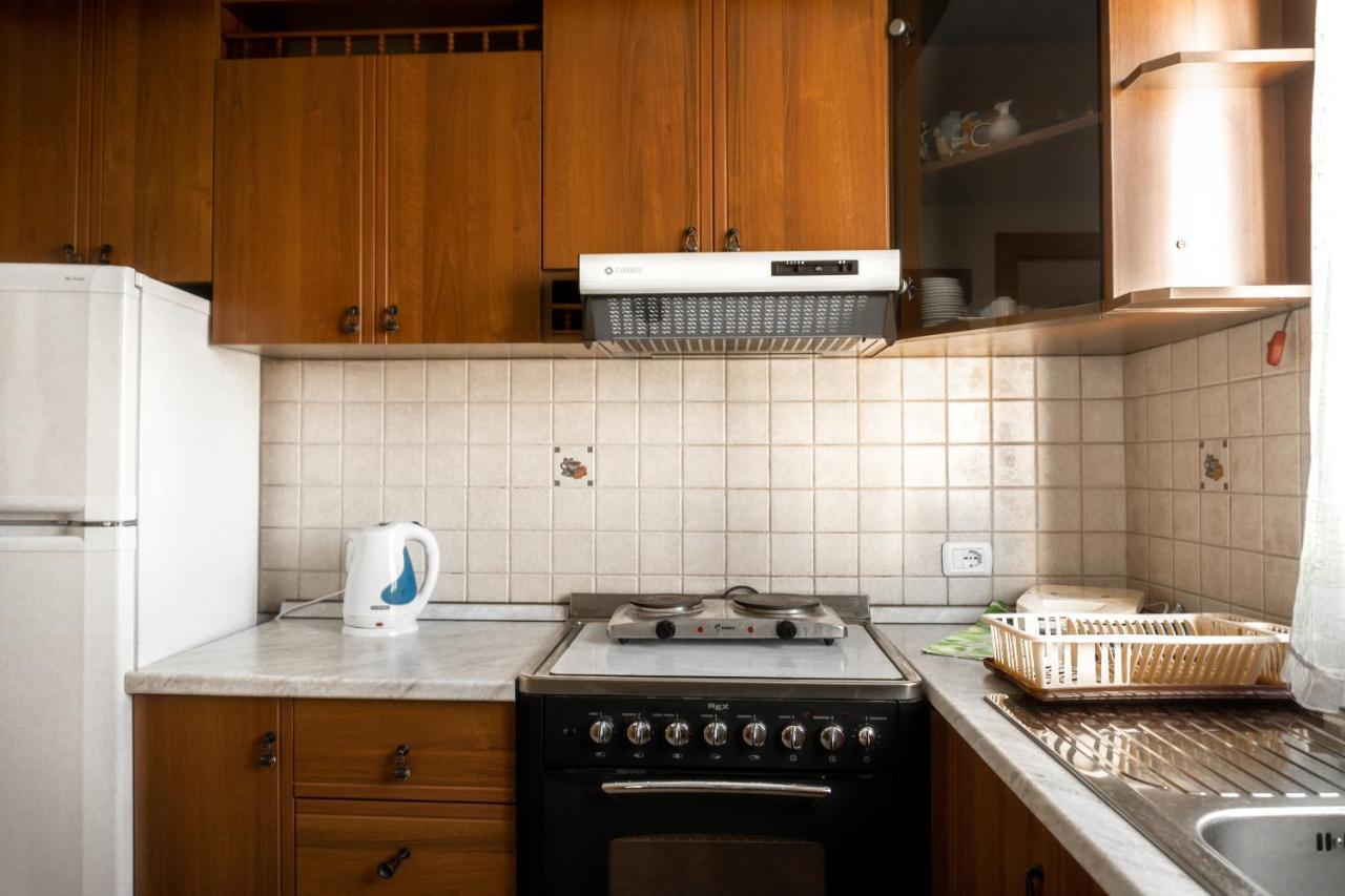 City Center Two Private Bedrooms Near Scanderbeg Square On Shared Apartment Тирана Екстер'єр фото